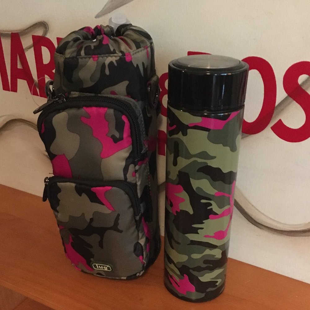 LUG - Chuggie + Huggie Crossbody and Water Bottle Set in Camo Orchid - NWT